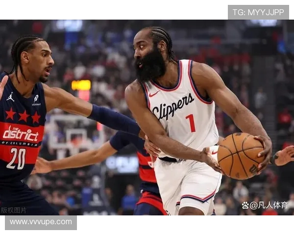 原创保罗回家快船结束五连败!哈登27+9引五人上双擒老鹰 小卡21投21分 原创保罗回家快船结束五连败!哈登27+9引五人上双擒老鹰 小卡21投21分